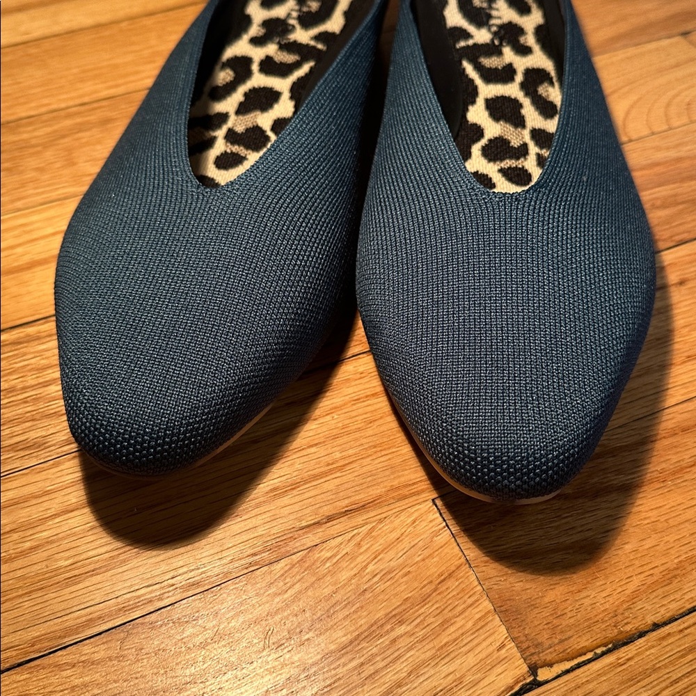 Brand New Rothy’s Emerald Green Slip On Flats - Picture 2 of 6